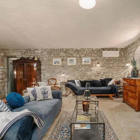 빌라 Istrian Garden