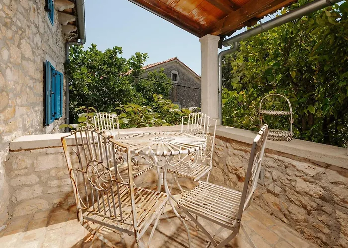 Istrian Garden Villa *