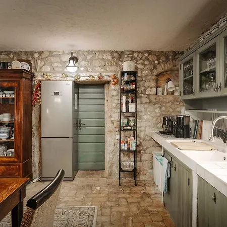 Istrian Garden Villa *