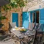 Вілла Istrian Garden *